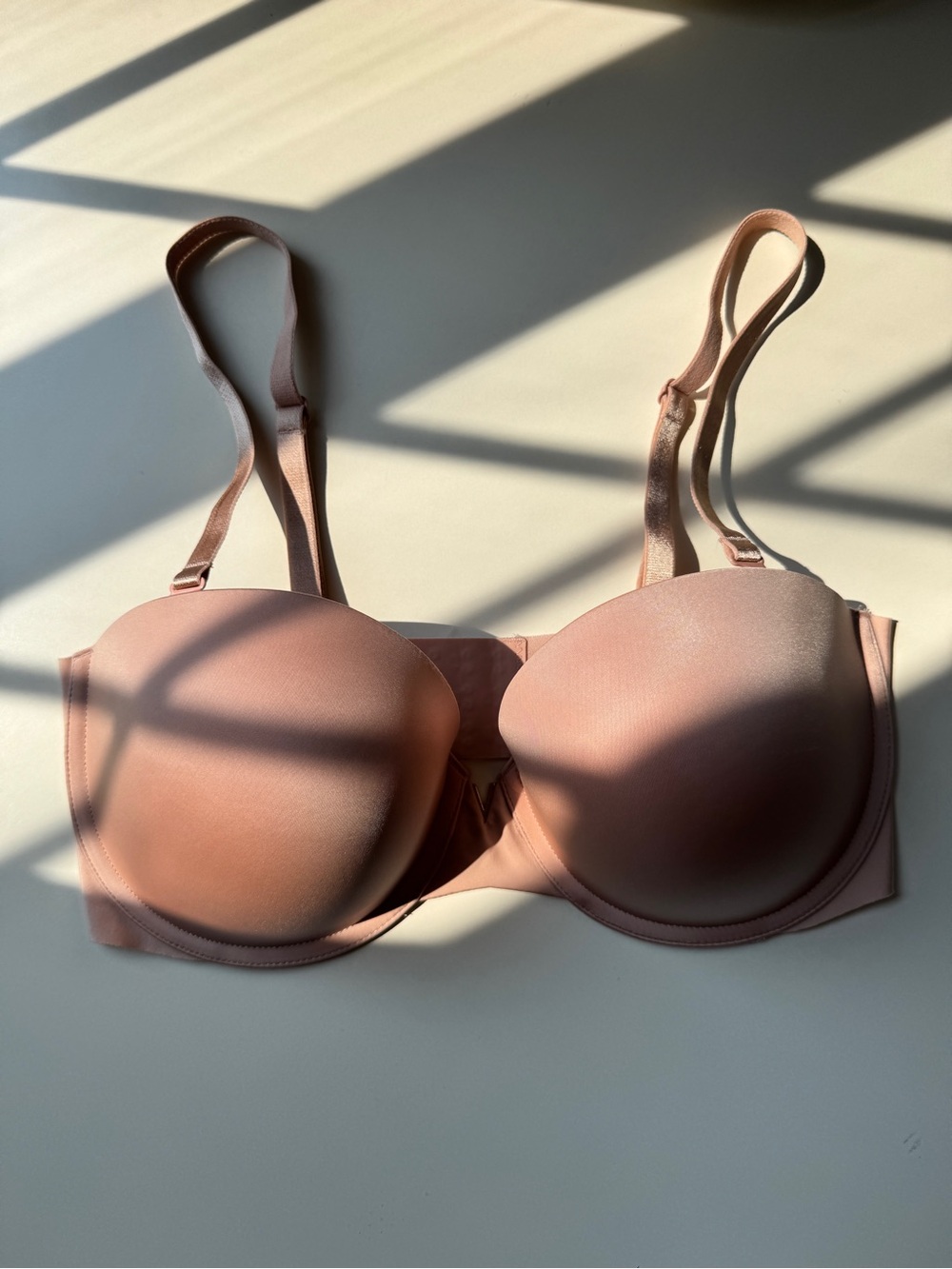 Victoria's Secret T-Shirt Lightly Lined Multi-Way Strapless Bra 36D